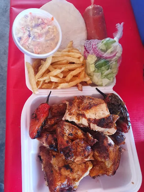 Los primos pollos estilo Guamúchil