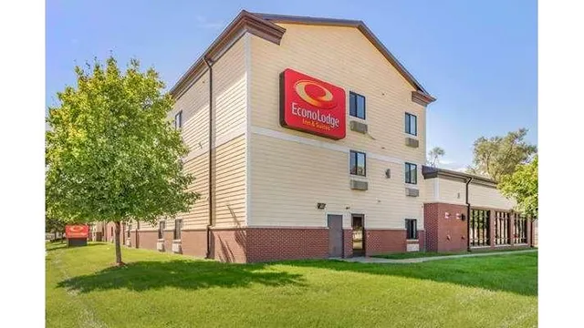 Econo Lodge Inn & Suites Des Moines Fairgrounds Area