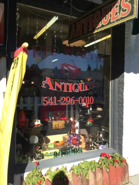 Red Wagon Antiques