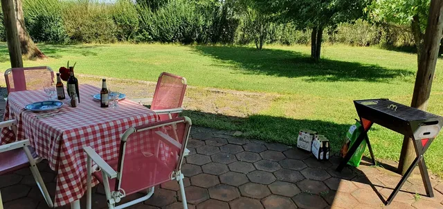 Edi's B&B and Bratwurst Sausage Restaurant