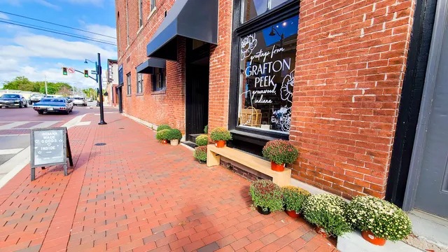 Grafton Peek Mercantile