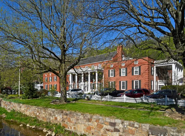 The Country Inn of Berkeley Springs