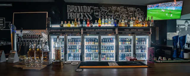 Renegade Craft Beer: Pizza & Burgers