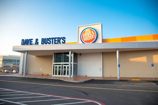 Dave & Buster's Fresno