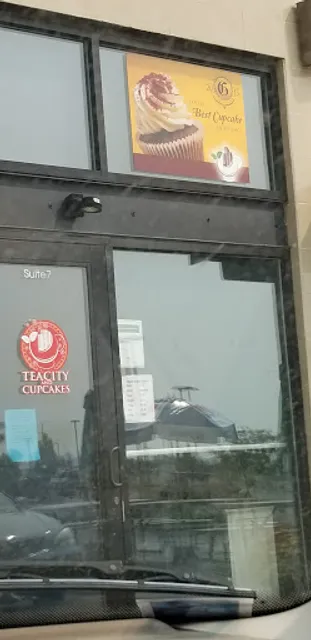 Tea City and Cupcakes