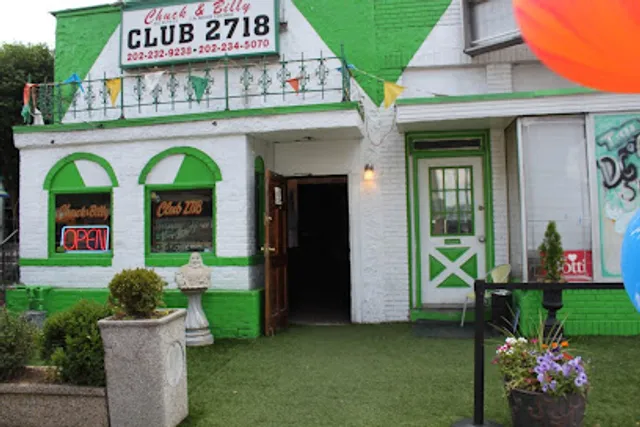 Chuck & Billy's Bar & Carryout