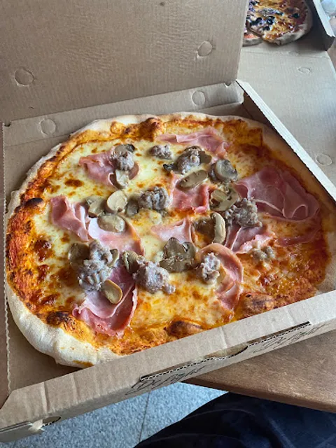 Jolly Pizza take away
