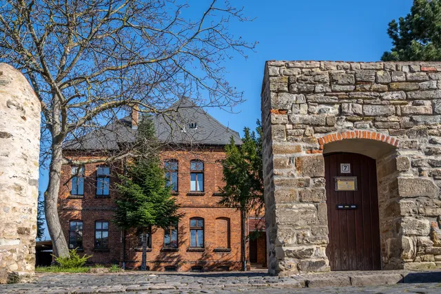 Altes Pfarrhaus - WG Zimmer Bernburg