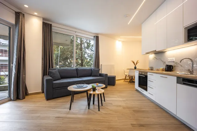 Anjo Kon City apartment