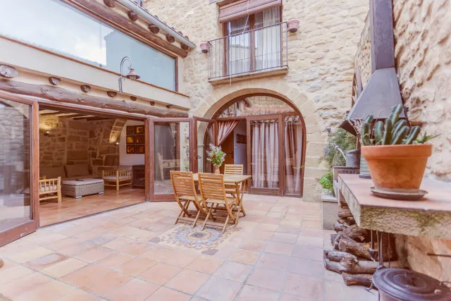 Casa Rural Matarraña, El Patio de la Torreta