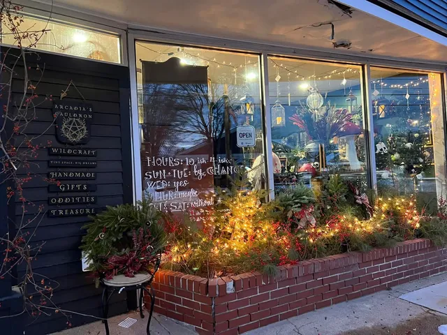 Arcadia’s Cauldron Wildcraft