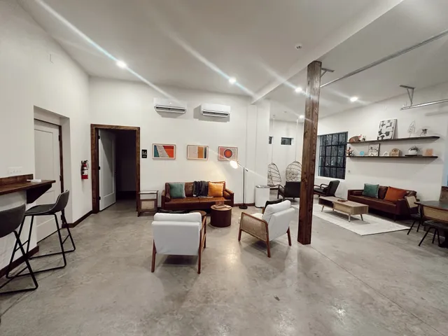 Eleanor’s Coffee Shop