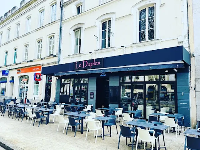 Bar Restaurant | Le Duplex