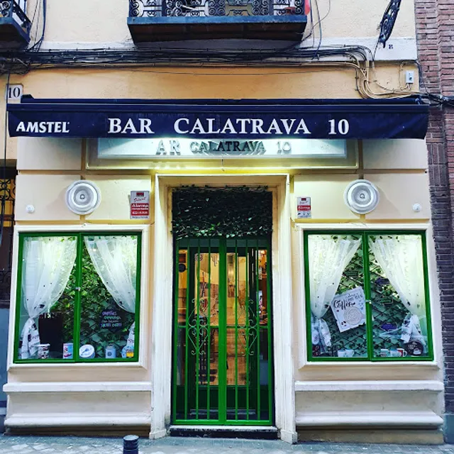 Bar Calatrava 10