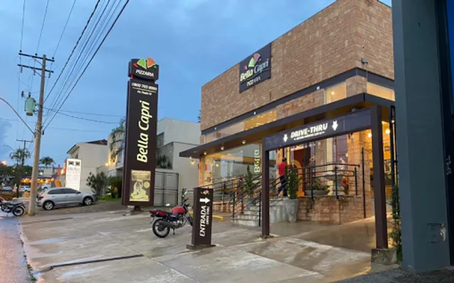 Bella Capri Pizzaria - Franca