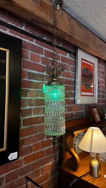 Ballard Consignment - Furniture & Decor