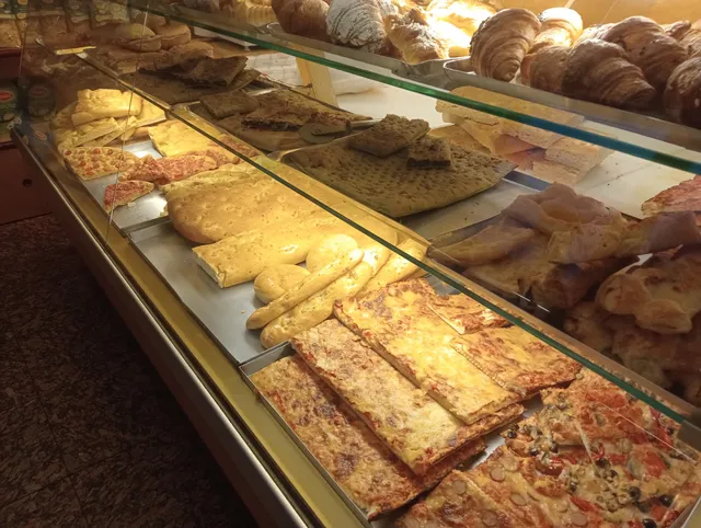 Forno Castagnoli Claudio