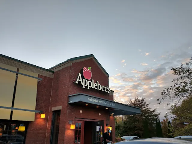 Applebee's Grill + Bar