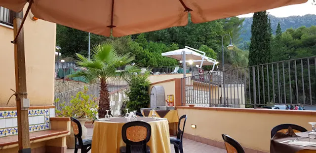 Le Case del Priore Ristorante Pizzeria