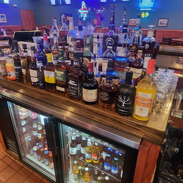 Coach’s Corner Bar & Grill