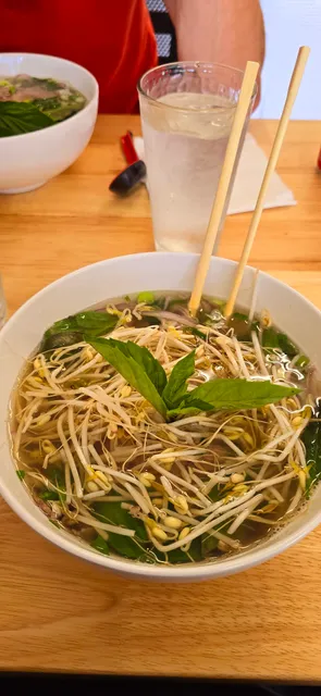 Van Vietnamese Cuisine 2