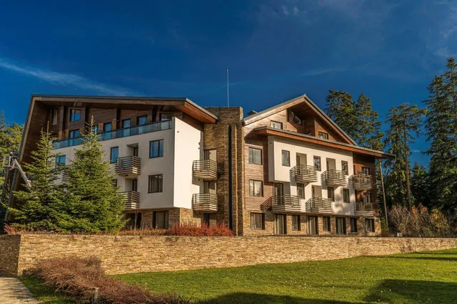 Euphoria Club Hotel & Resort