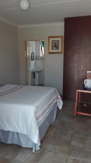 Khutsong Guest House