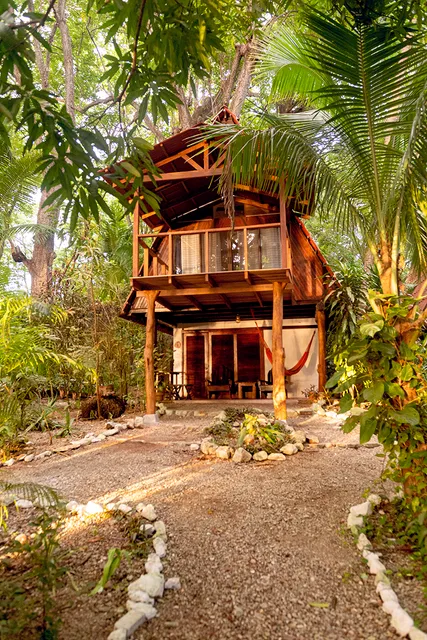 Calala Beach Lodge | Hotel in Costa Rica
