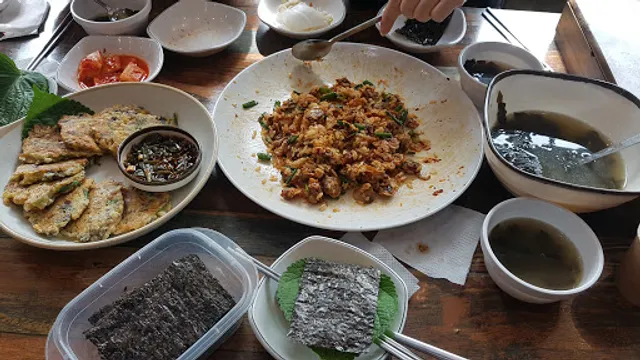 강릉엄지네꼬막집 구의역점