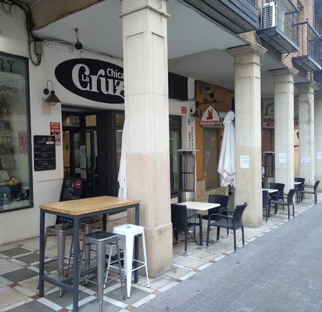 Bar restaurante La Cruz Chica