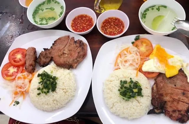 Quán Cơm Tấm Sơn