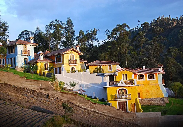 La Casa Sol Otavalo (Andean Lodge)