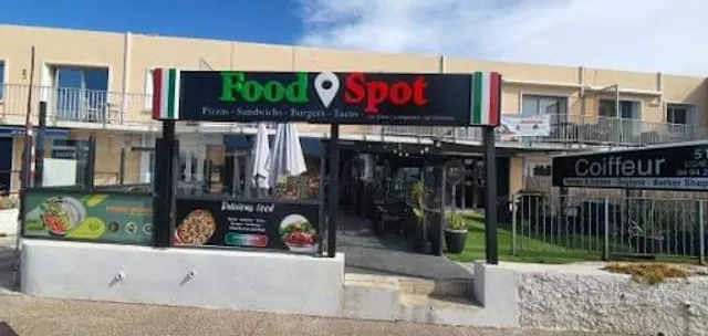 Snack FOOD SPOT Six fours SNACK halal KEBAB POKE BOWL AÇAI BOWL