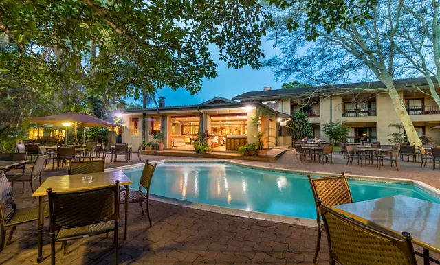 Hotel Numbi & Garden Suites