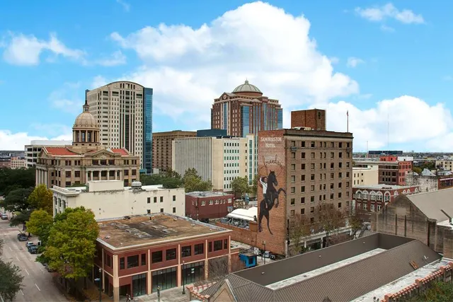 The Sam Houston, Curio Collection by Hilton