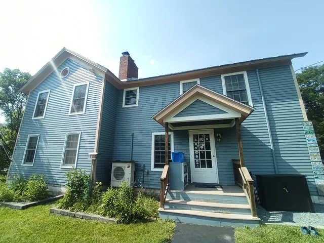 Green Mountain House Hiker Hostel