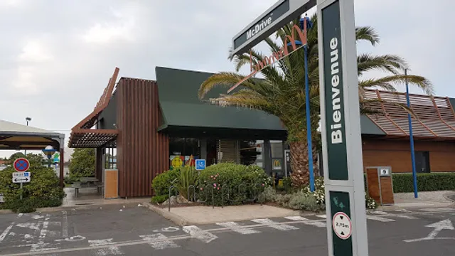 McDonald's Libourne Carrefour