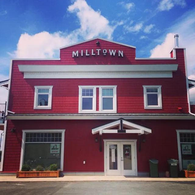 Milltown Bar & Grill