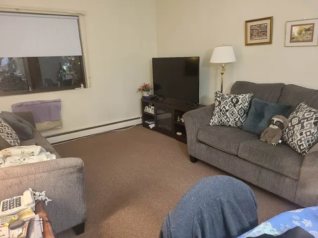 Omar Discount & Wholesale Furniture INC