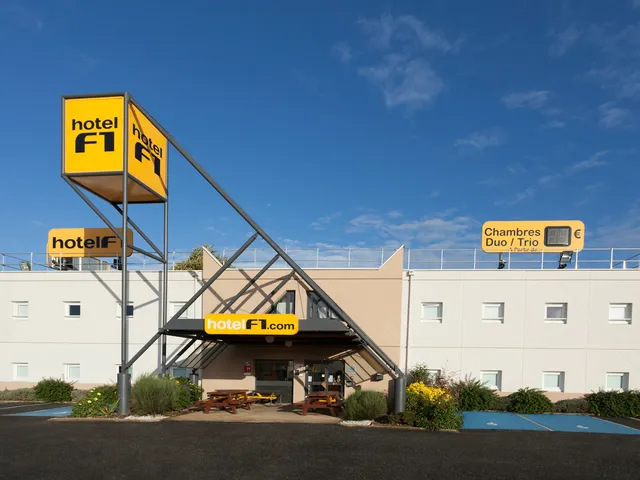 hotelF1 Valenciennes Douchy-les-Mines