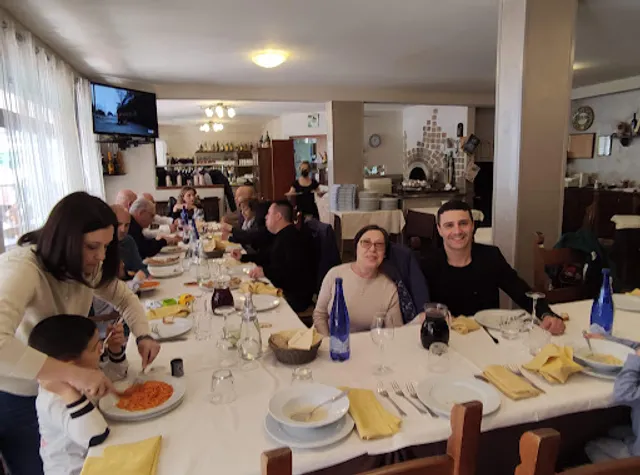 Ristorante pizzeria partenope