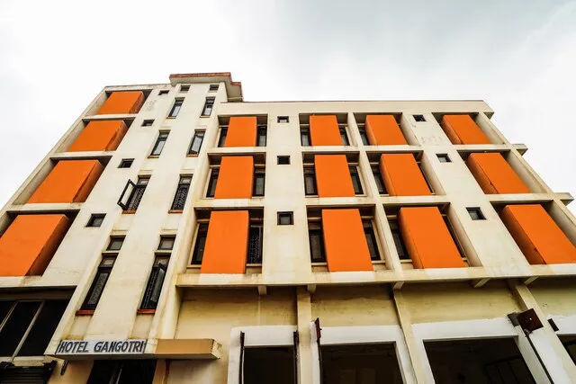 Capital O 62346 Hotel Bindu