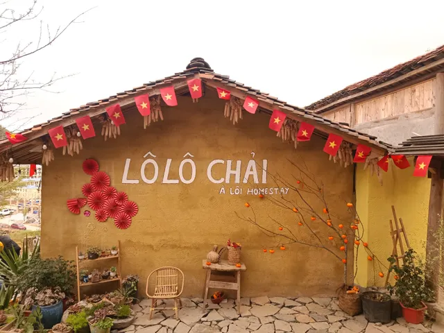 À Lôi Lô Lô Chải