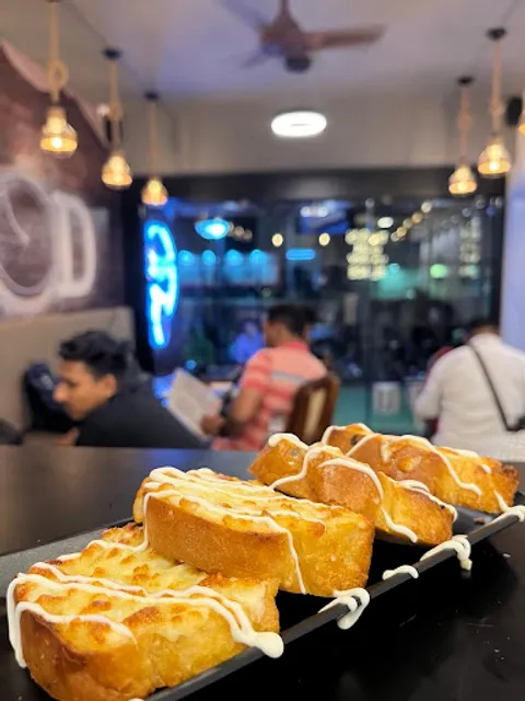 Baithack - Taste of Kulhad, Ghatkopar