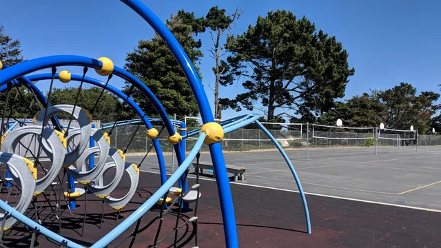 Pacific Grove Middle School