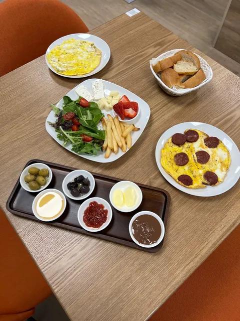 Emilee’s Sweet House — Authentic Turkish Baklava, Pastries & Coffee