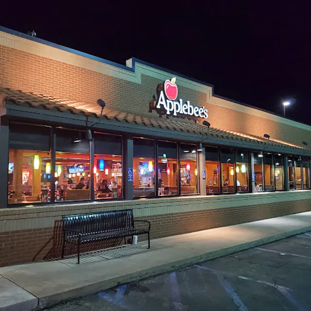 Applebee's Grill + Bar