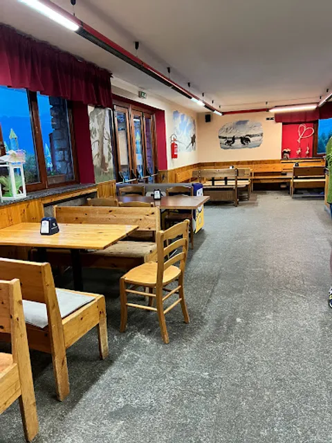 Pizzeria Bar De L' Alp