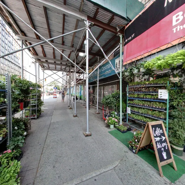 Mushtari Hardware & Garden