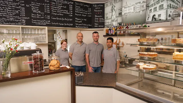 Casa Konrad - Café and Bar